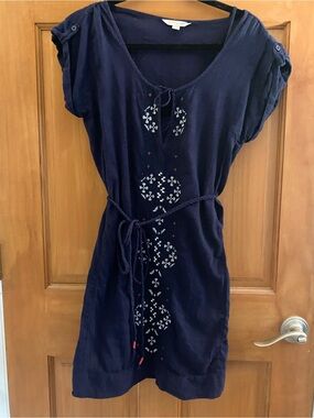 American Eagle Embroidered Dress size medium